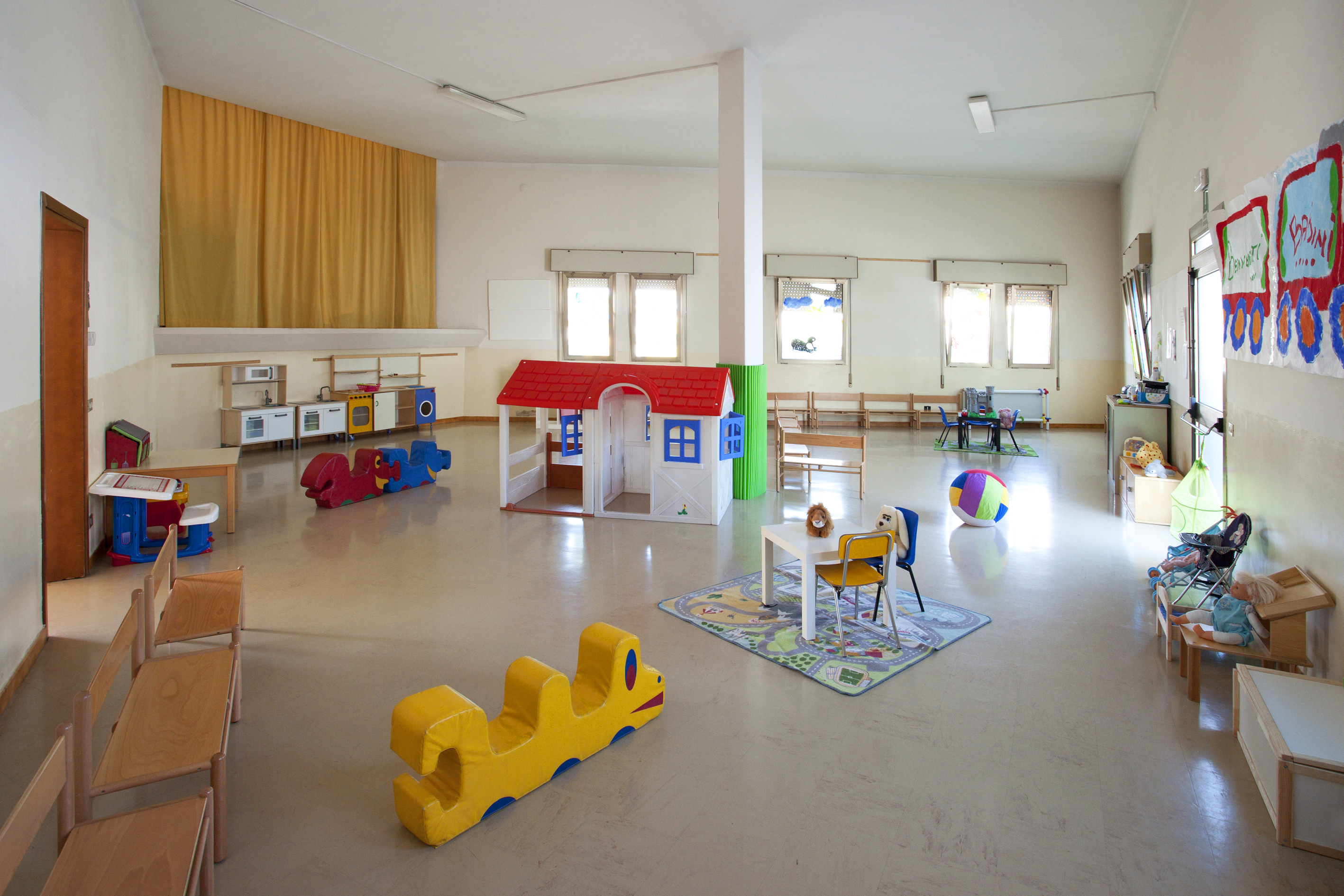 foto interno scuola materna