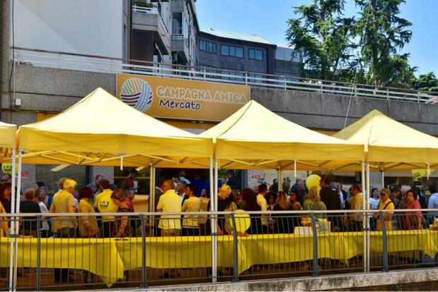 bancarelle mercato