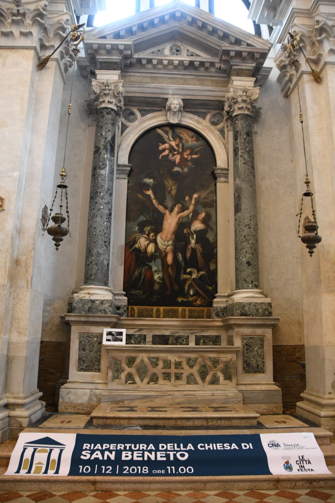 Interno chiesa di San Beneto