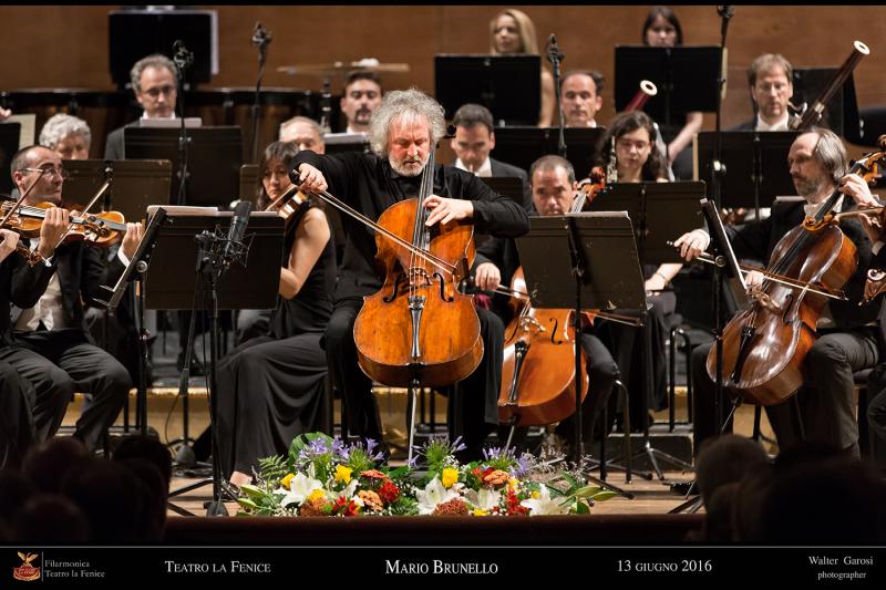 Mario Brunello al violoncello