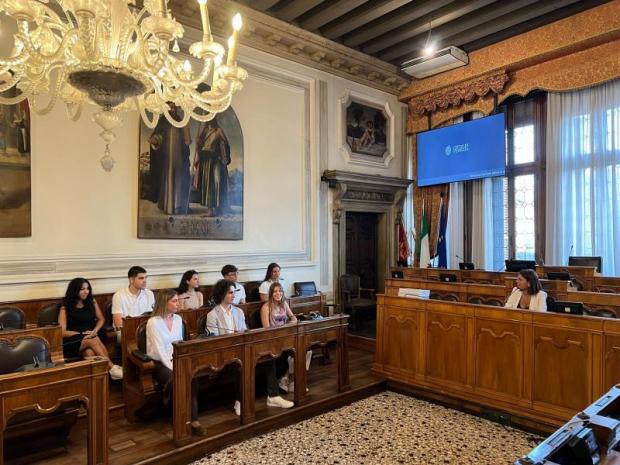 Ragazzi ricevuti a Ca' Loredan