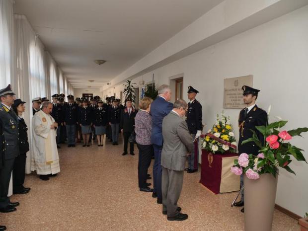 un momento della commemorazione in Questura
