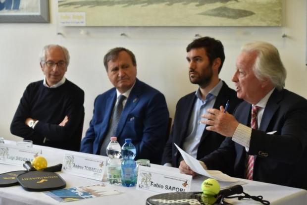 un momento della conferenza stampa