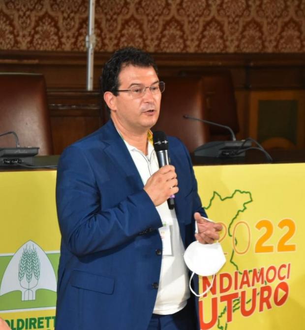un momento dell'intervento di Boraso
