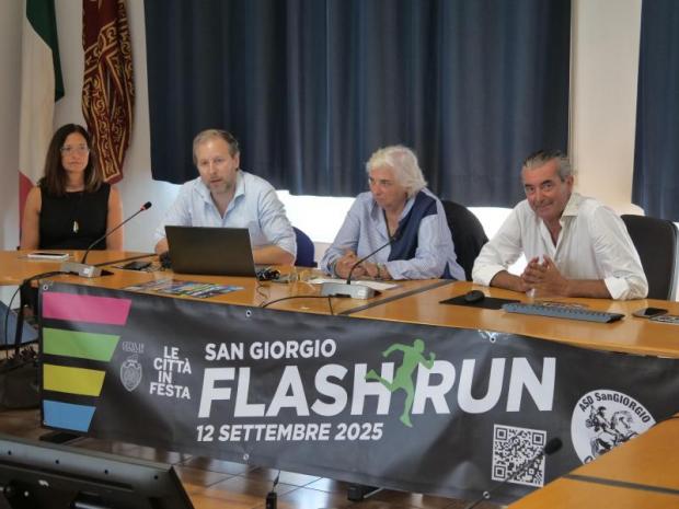 un momento della conferenza stampa