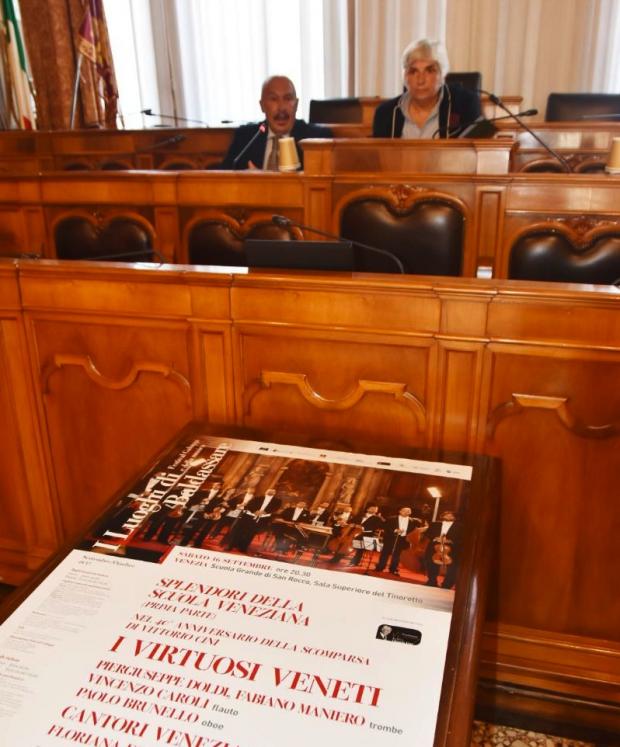 un momento della conferenza stampa