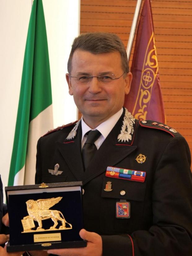 il colonnello De Luchi