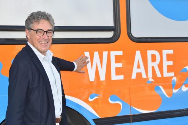 Battistella davanti al BusLab