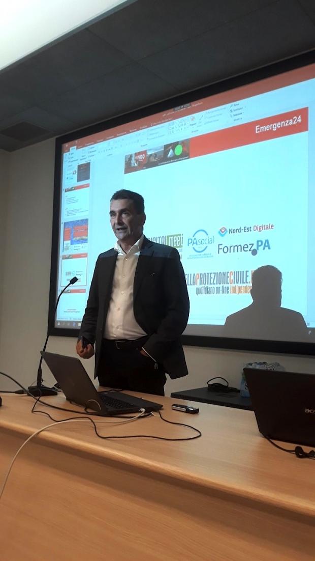 un momento dell'intervento dell'assessore