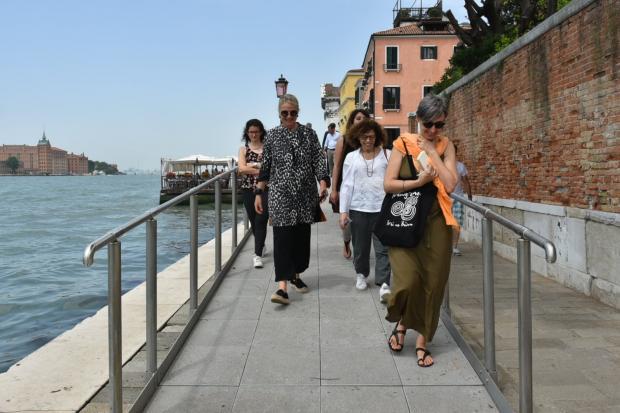 Vedi Ordinanza - pag. 1 rampa ponte de la Calcina