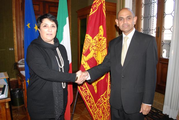 Foto incontro vicesindaco e ambasciatore