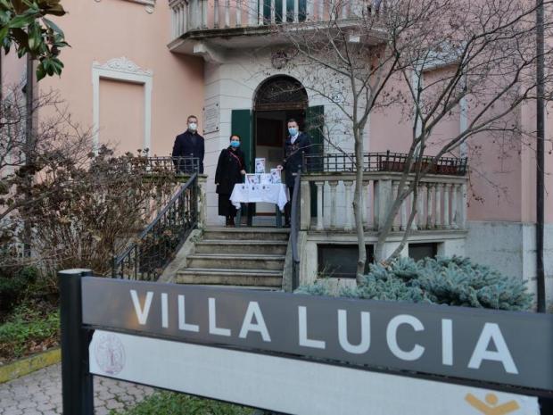 un momento della consegna