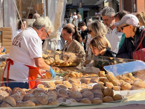 Pane in Piazza