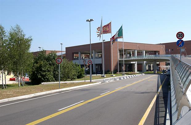 Esterno aeroporto