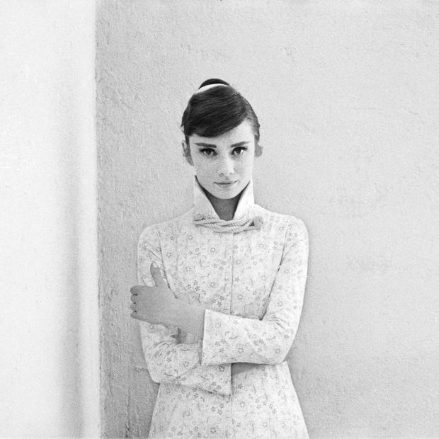 © Milton Greene, Audrey Hepburn per Guerra e pace, 1955 © Milton Greene, Audrey Hepburn per Guerra e pace, 1955