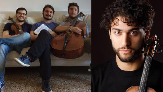 Foto divisa a metà: a sx tre musicisti seduti in divano con strumenti a corde; a dx primo piano di violinista col suo strumento