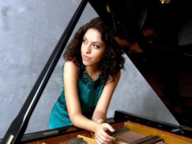 Beatrice Rana, photo credit Marie Staggat Beatrice Rana, photo credit Marie Staggat