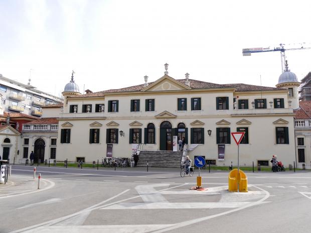 Biblioteca Vez