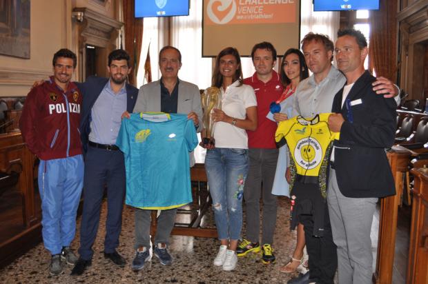 foto di gruppo challenge venice