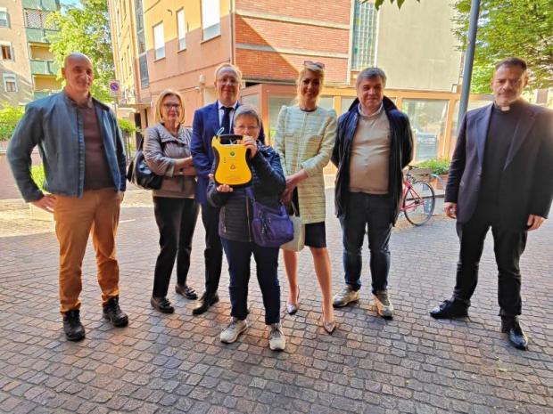 Consegna defibrillatore