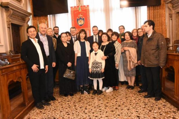 Efesto assessore Venturini Ca' Farsetti Giappone Freedom And Music Efesto assessore Venturini Ca' Farsetti Giappone Freedom And Music