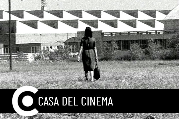 Proiezione del documentario Essere donne di Cecilia Mangini, con una riflessione con Alessandra Gissi Proiezione del documentario Essere donne di Cecilia Mangini, con una riflessione con Alessandra Gissi
