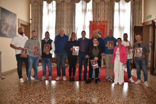 Foto di gruppo premiati