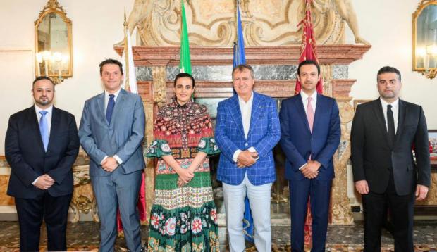 Firma accordo