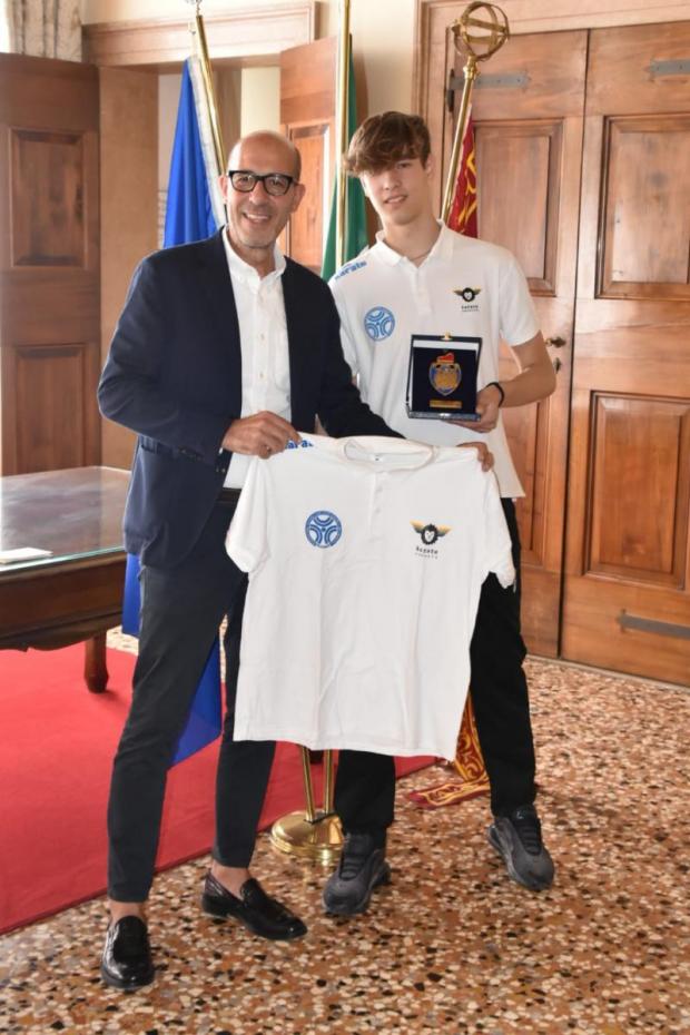 Assessore Zuin con Nicolò Gaggio