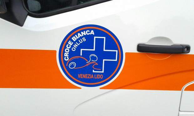 logo croce bianca