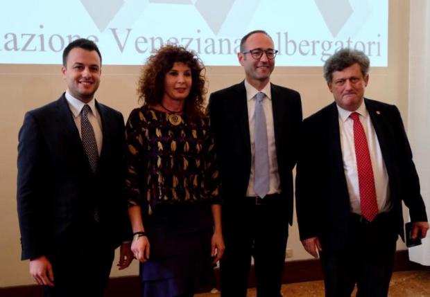 Foto di gruppo dei relatori