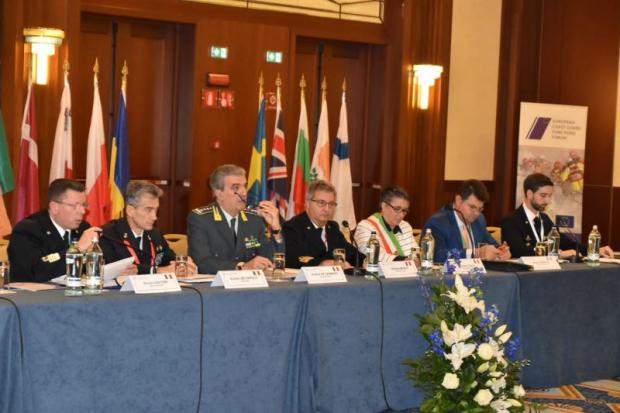 La vicesindaco sul podio dei relatori
