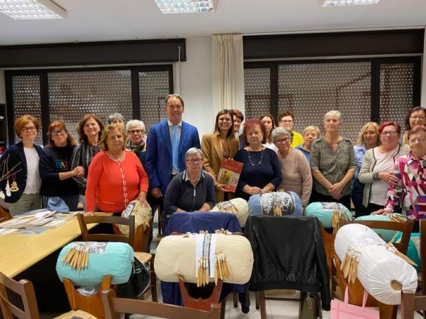 Corso di Merletto a Fuselli di Pellestrina