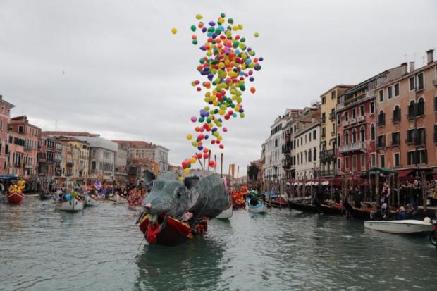 Corteo acqueo