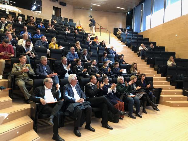 pubblico alla presentazione