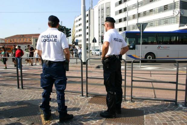 operatori PL in Piazzale Roma