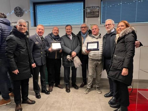 Saluto sindaco operatori Porto