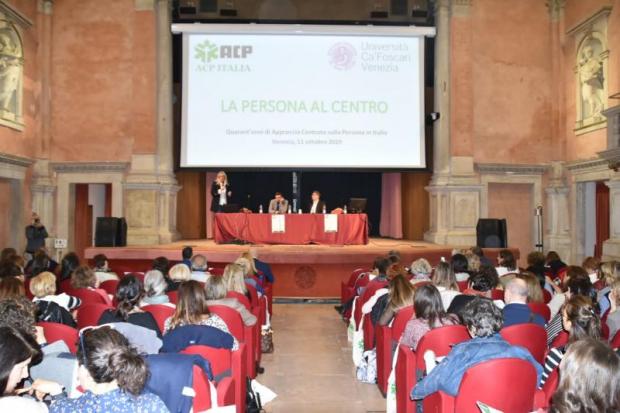 pubblico al convegno