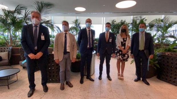 La conferenza per il primo volo Venezia New York