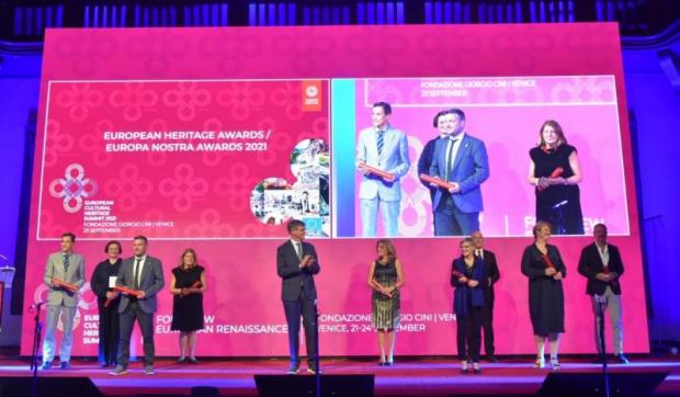 Un momento della premiazione