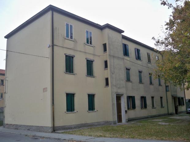 Alloggi pubblici in via Beccaria a Marghera