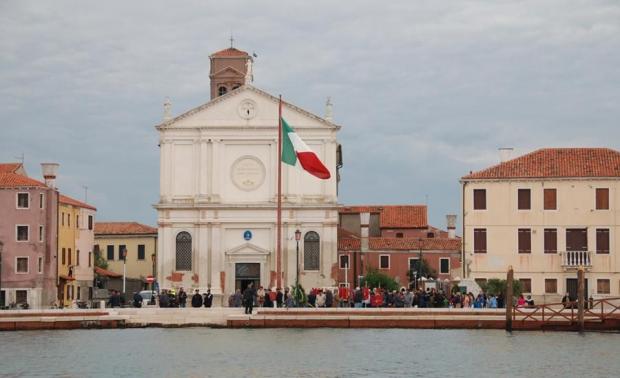foto della Chiesa di Ognissanti a Pellestrina
