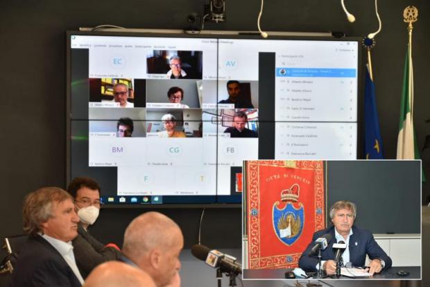 La conferenza stampa