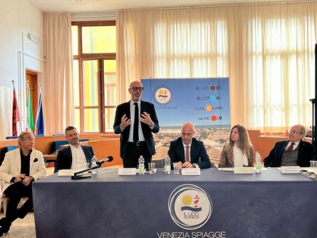 Conferenza stampa
