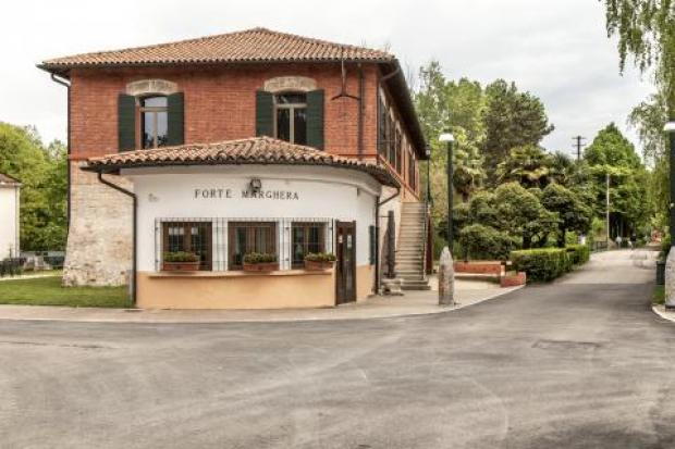 Centro studi per la valorizzazione delle architetture militari e dei sistemi difensivi di Forte Marghera. Centro studi per la valorizzazione delle architetture militari e dei sistemi difensivi di Forte Marghera.