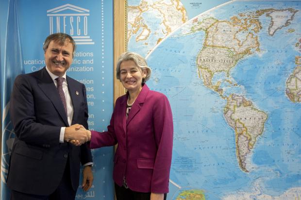 Brugnaro e Bokova