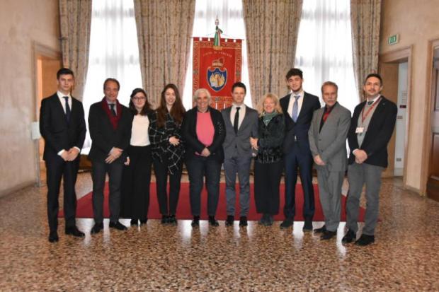 il gruppo di Foscanum 2017 con assessore Mar