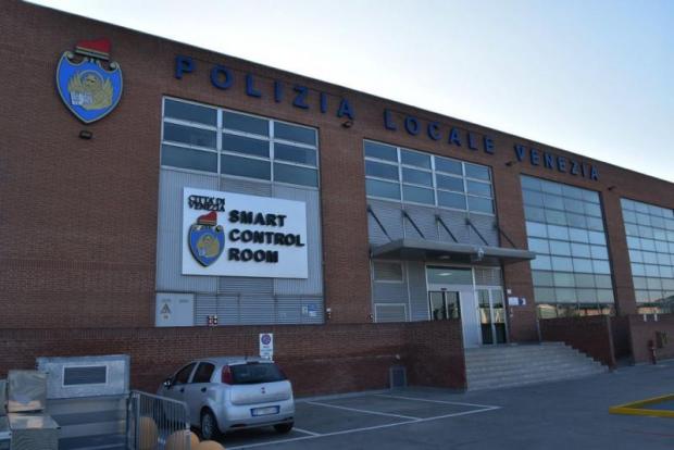 La sede della Polizia locale del Tronchetto