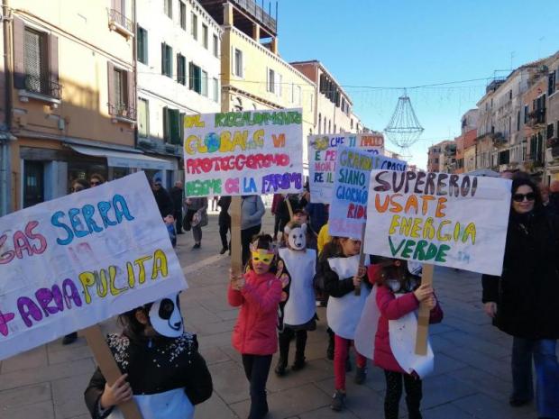 La sfilata