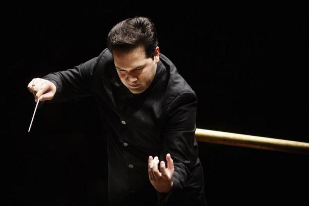 Robert Trevino concerto Teatro La Fenice